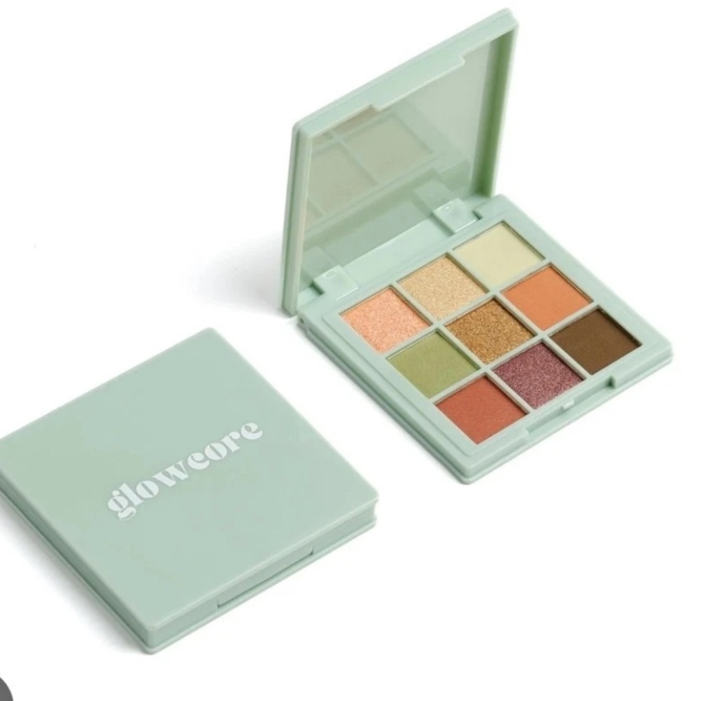 Glowcore Mystic Earth Eyeshadow Palette ~ new in box